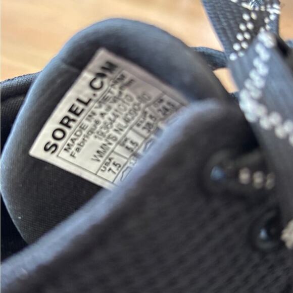 SOREL Women's Out N About Plus Black Waterproof Sneakers Size 7.5 - Picture 7 of 10